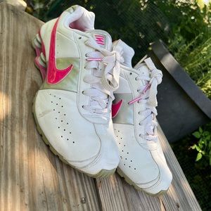 Womens Pink Nike Shox